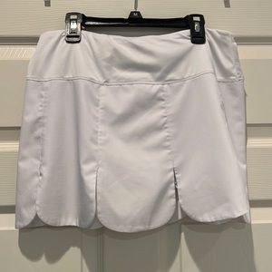 Fula white skort